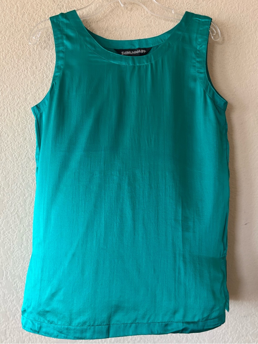 vintage Savannah 100% silk scoop neck shell tank top in green Size S